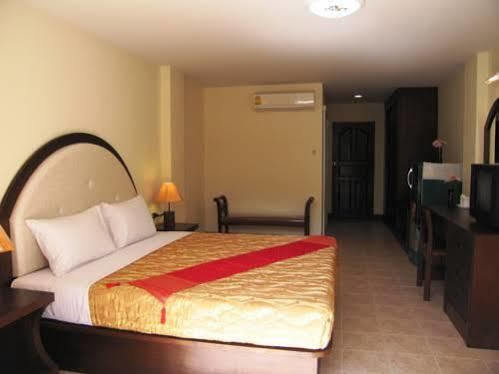 Kata Place Hotel Exterior photo